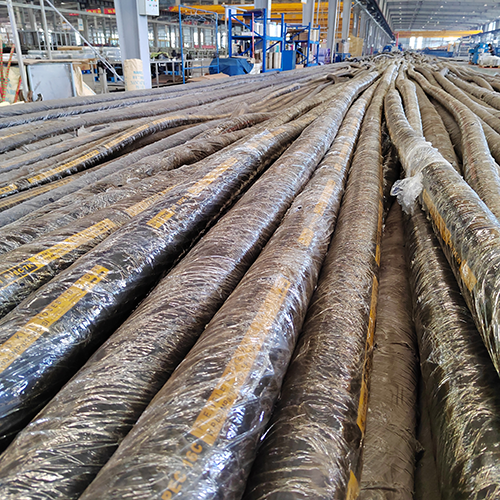 Choose the material of the conveying tube according to the circulating medium