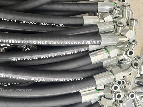 How to choose the middle and low air hose joints